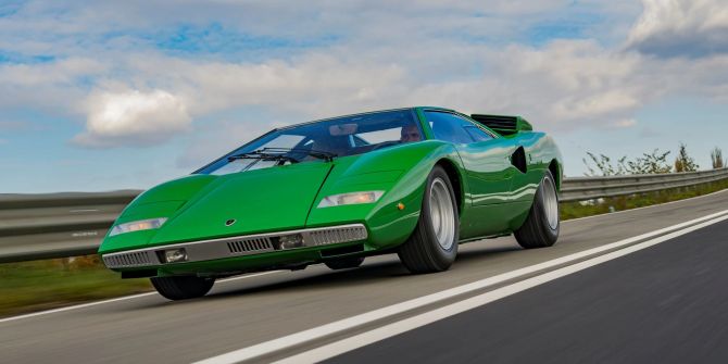 Lamborghini Countach LP 400