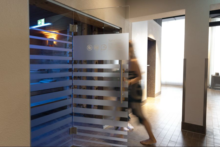 Grund: Die Sauna gilt nicht als höchstpersönlicher Bereich. (Symbolbild)