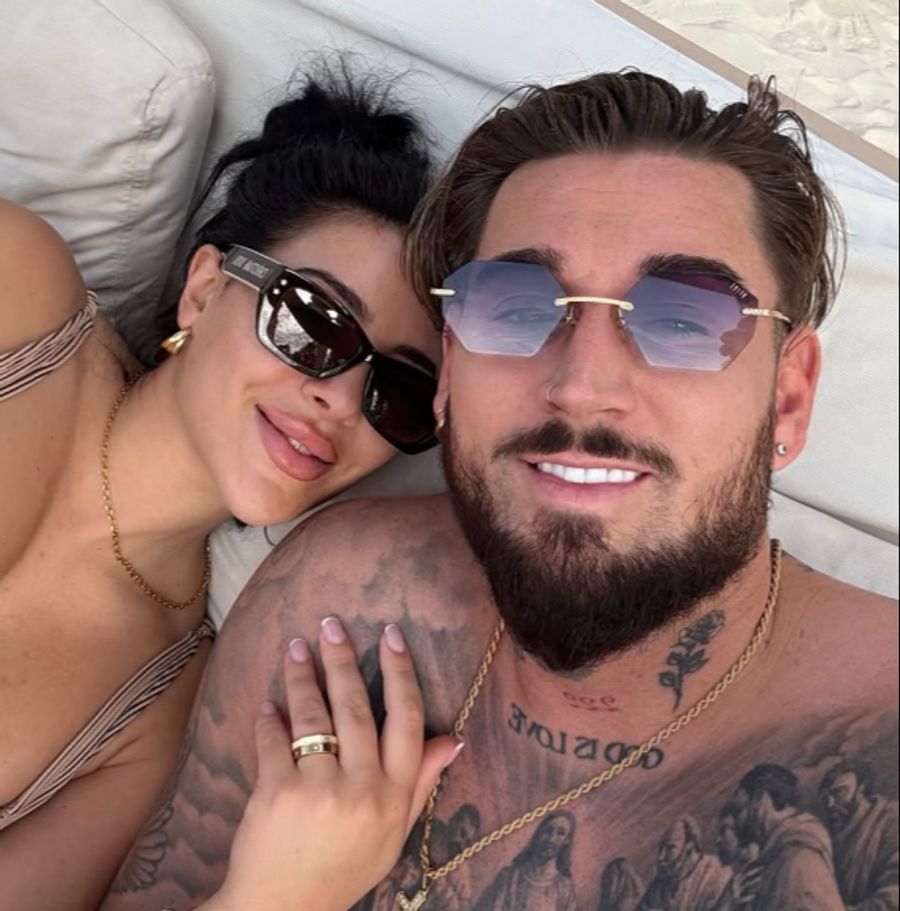 Papa der Kleinen ist Mike Heiter. Der TV-Star ist seit diesem Sommer mit Leyla Lahouar verheiratet.