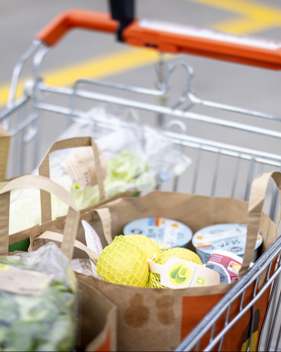 Kundinnen und Kunden erhielten die Sammelpunkte für ihre Einkäufe unabhängig von der Menge der gekauften Produkte, so der Migros-Mediensprecher.