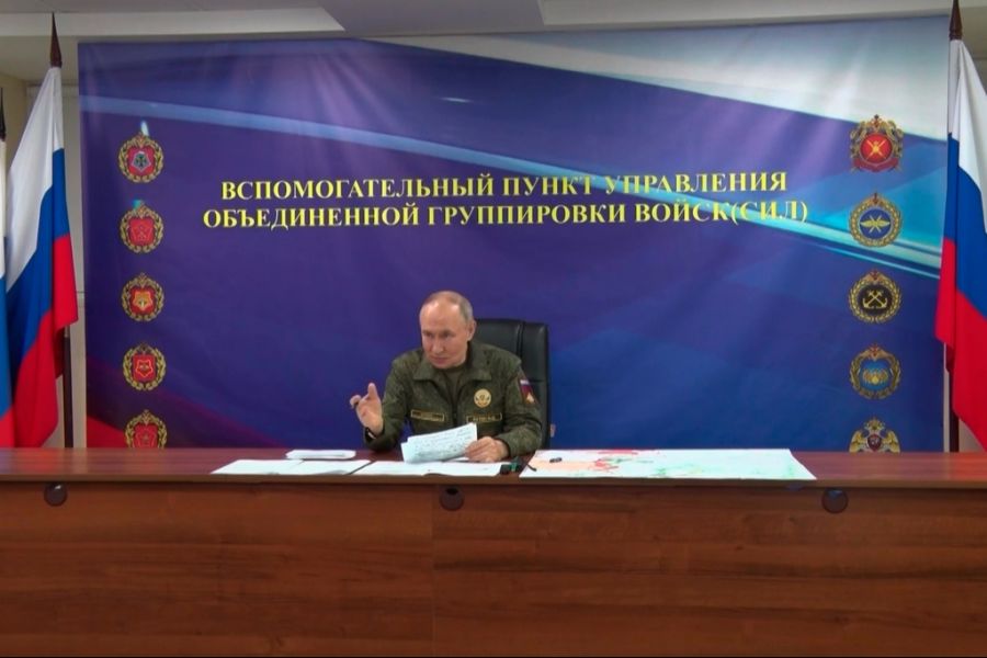 Wladimir Putin in Uniform: