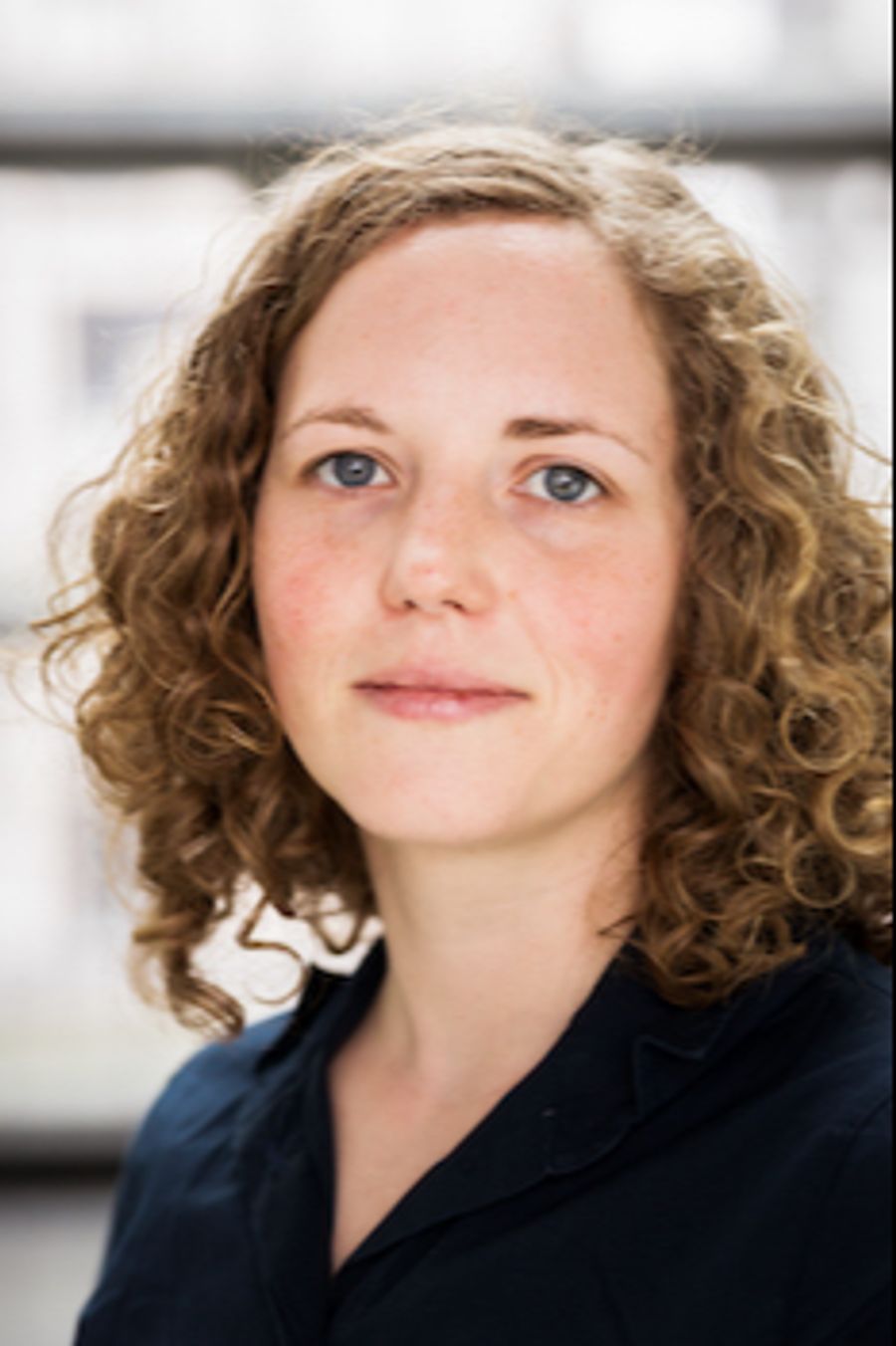 ... und Tabea Hässler forschen zu LGBTQ+-Themen. Eine ihrer Studien zeigt: Sportler fürchten, durch ein Outing Sponsorengelder zu verlieren.