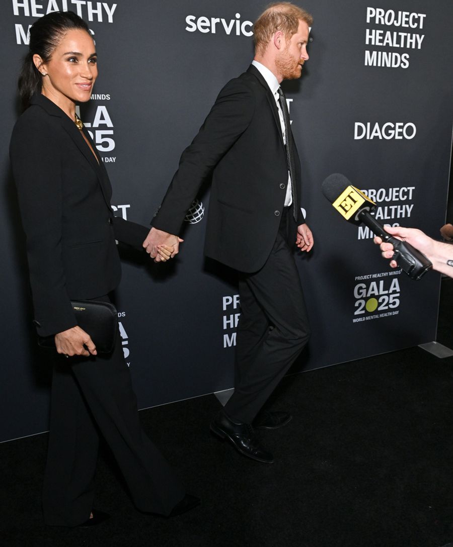 Partnerlook? Beide trugen an dem Abend einen dunklen Anzug.