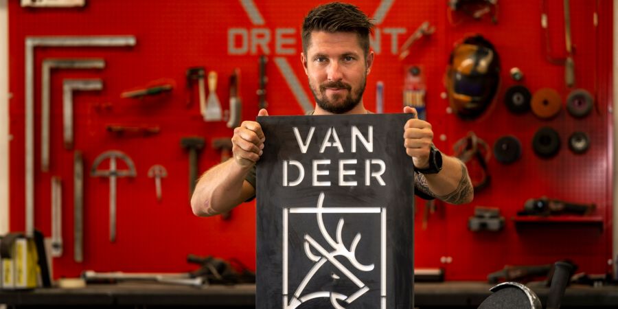 Marcel Hirscher Van Deer