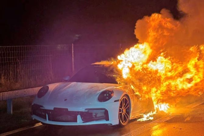 Porsche Flammen