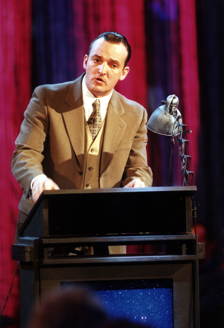 Seinen Durchbruch hatte er mit der Comedygruppe Mummenschanz, später mit Marcocello.