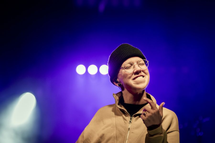 Stefanie Heinzmann ist seit über 15 Jahren aktiv. Ihre Bühnenpräsenz ist geprägt von Energie und stimmlicher Vielfalt.