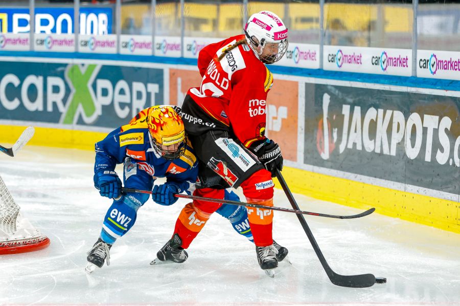 Sinja Leemann SLAPSHOT