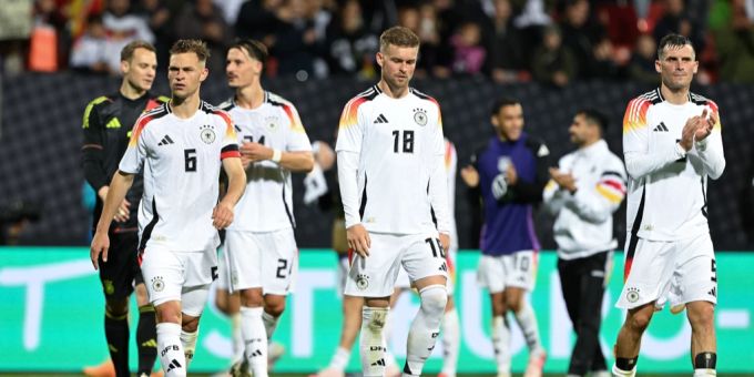 Die DFB-Elf kann bei der EM auf die Unterstützung der Fans und der Medien zählen - das zeigt sich nach dem 0:0 gegen die Ukraine. DFB