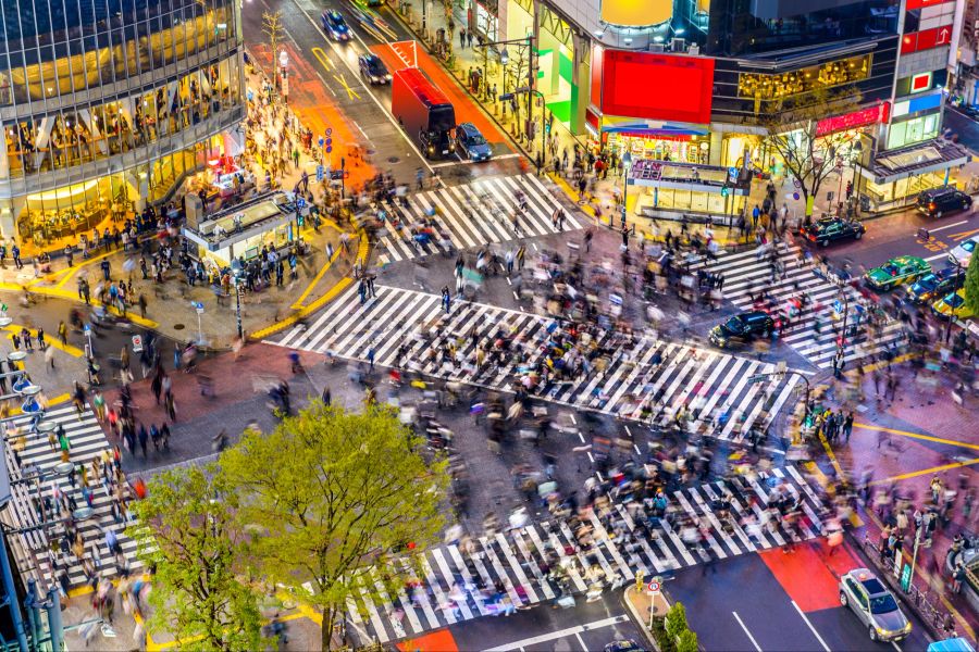 Shibuya-Kreuzung in Tokio von oben.