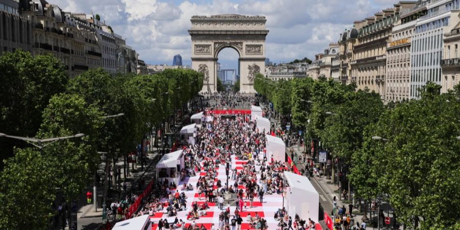 champs-elysees gratis picknick