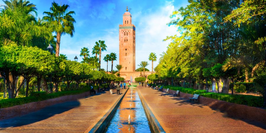 Minarette der Koutoubia-Moschee im Stadtteil Medina, Marrakesch.