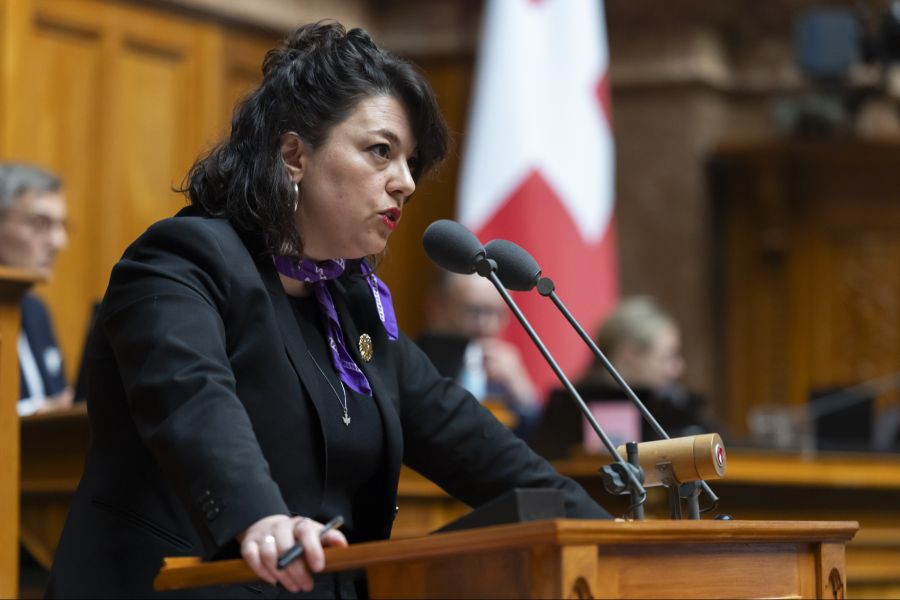 SP-Nationalrätin Tamara Funiciello kritisiert das stark und kündigt an, dagegen zu kämpfen.
