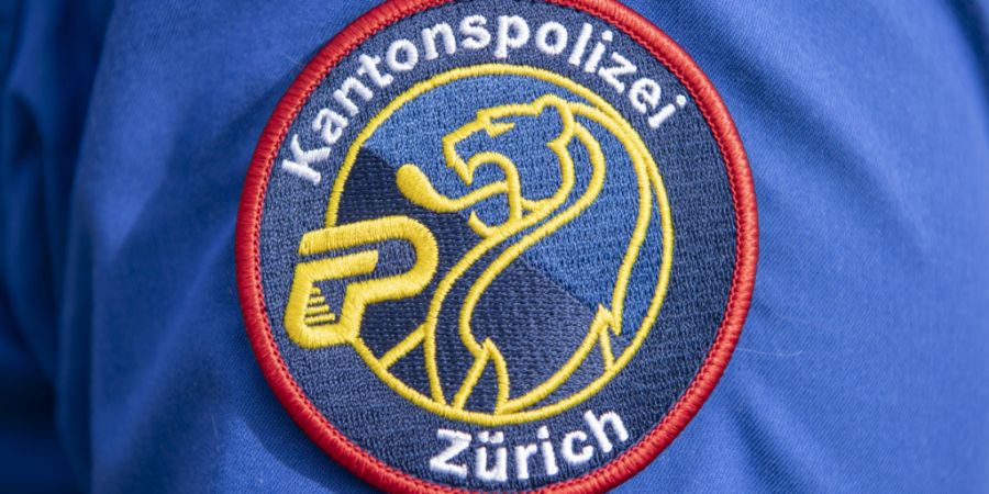 Die Kantonspolizei Zürich hat vier Jugendliche festgenommen, die einen 14-Jährigen angegriffen haben sollen. (Symbolbild)