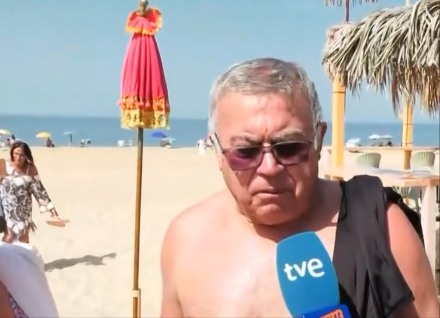 Die einheimischen Badegäste sind von der Wasserspar-Massnahme alles andere als begeistert.