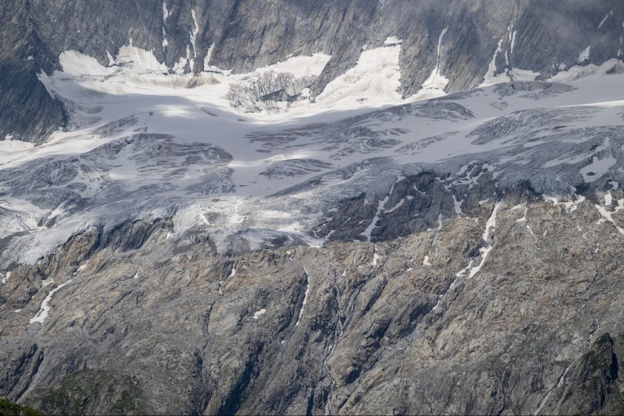 Der Schnee ist – wenn er denn noch liegt – sehr weich.