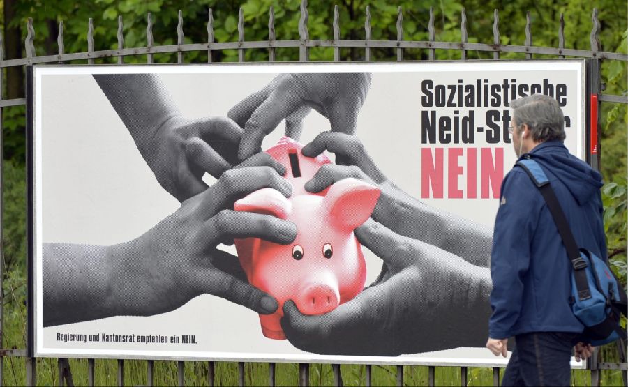 Die «Bonzensteuer-Initiative» wurde am 9. Juni 2013 im Kanton Zürich zur Abstimmung gebracht. Sie stammte von der Juso und wollte grosse Vermögen deutlich stärker besteuern.