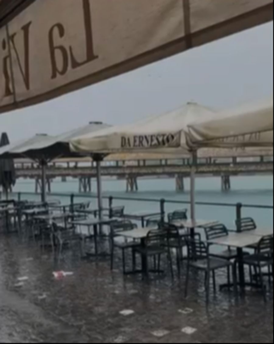 Über Luzern fegt aktuell ein Unwetter hinweg.