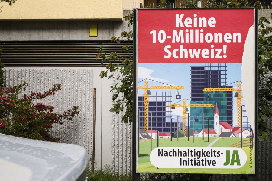 Auslöser für den Angriff ist die 10-Millionen-Initiative der SVP.