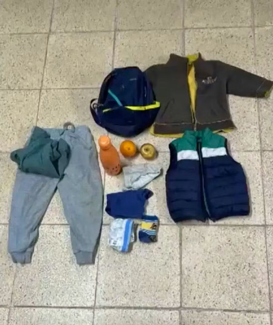 Die drei- und fünfjährigen Buben wurden bei rund 30 Grad mit kaum Wasser entdeckt.
