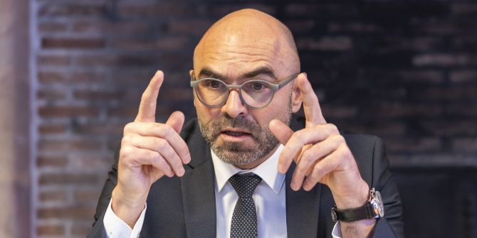 Laurent Favre