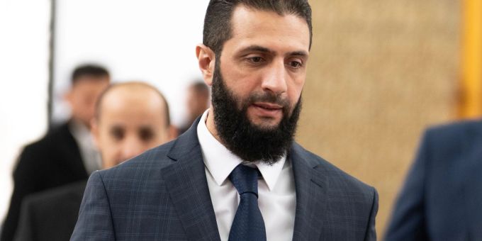 Rückschlag - Kurden in Syrien lehnen Verfassungsentwurf Al-Scharaas ab