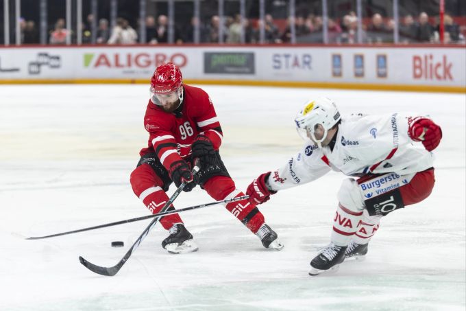 Der Lausanne HC besiegt die Rapperswil-Jona Lakers klar. Lausanne HC Rapperswil-Jona Lakers