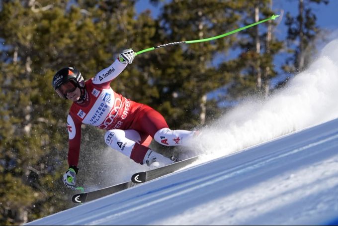 Cornelia Hütter siegt in Beaver Creek vor Sofia Goggia und Lara Gut-Behrami. Lara Gut-Behrami Cornelia Hütter