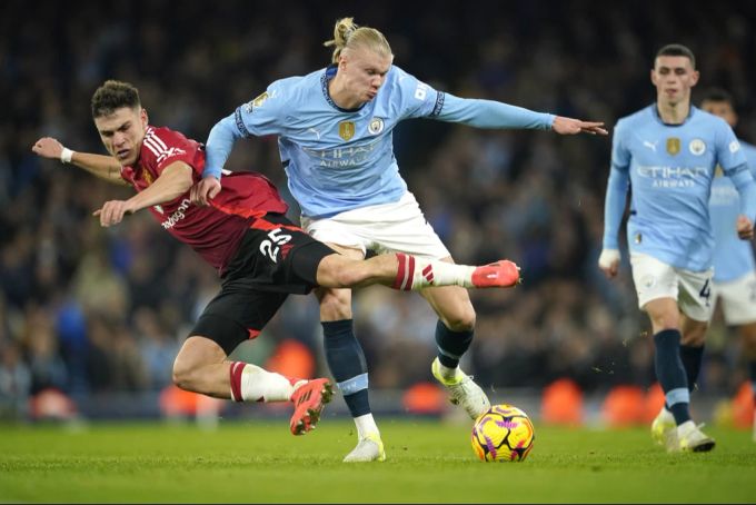 Manchester City verliert das Derby gegen ManUtd. Manchester City