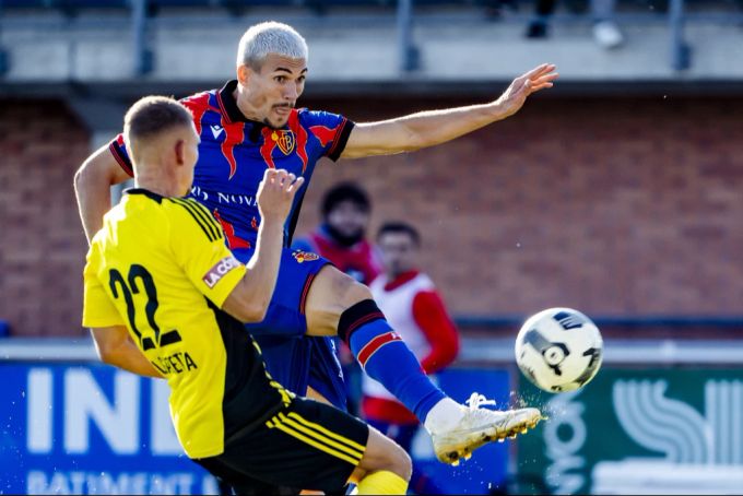 Benjamin Kololli spielt künftig nicht mehr für den FC Basel. FC Basel