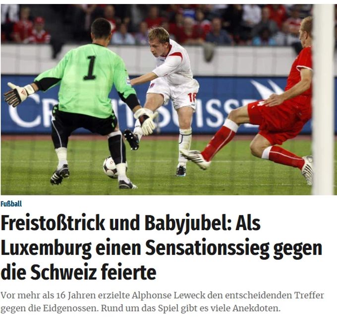 Die Zeitung «Luxemburger Wort» erinnert vor dem heutigen Duell mit der Schweizer Nati an den Freistoss, mit welchem man die Hitzfeld-Elf einst düpierte. Schweizer Nati
