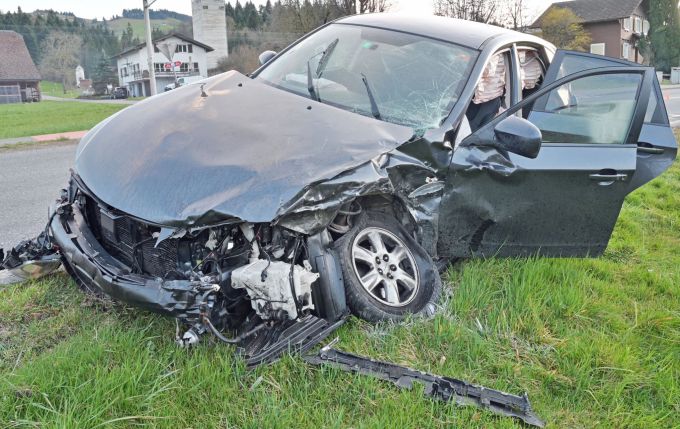 An den Fahrzeugen entstand ein Sachschaden. Sachschaden