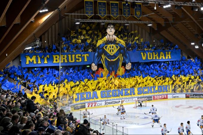 Die Choreo der Fans des HC Davos. HC Davos
