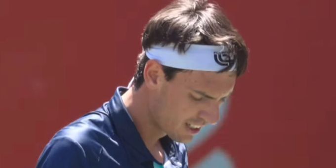 Starkes Comeback - Zürcher Hüsler stürmt in Mexiko ins Viertelfinal