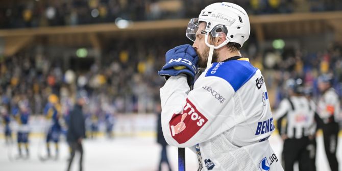 EV Zug HC Davos
