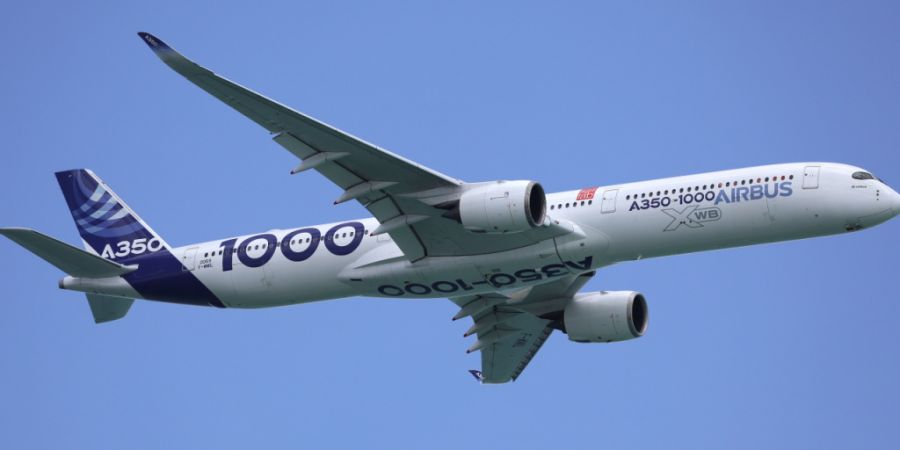 Der Flugzeugbauer Airbus will 2026 so viele Jets liefern wie noch nie. (Archivbild)