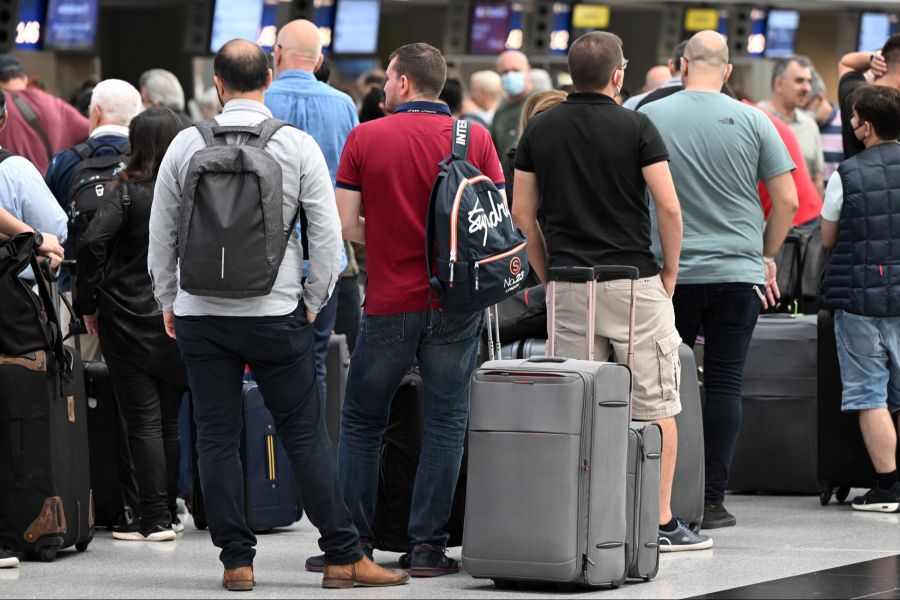 In ein Flugzeug am Flughafen Zürich wäre der Passagier mit Benzin nicht gelangt.