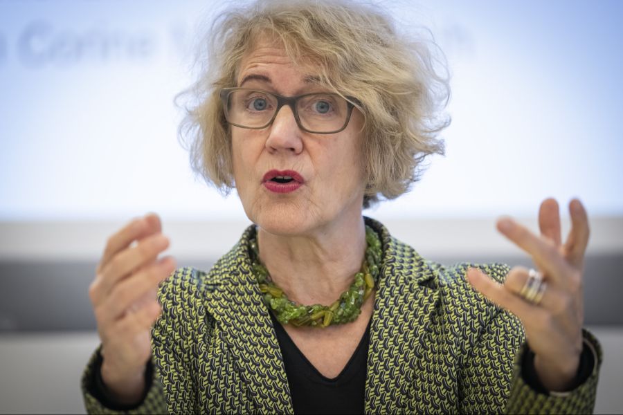 Mit 303'500 Franken verdient selbst Stadtpräsidentin Corine Mauch weniger. (Archivbild)