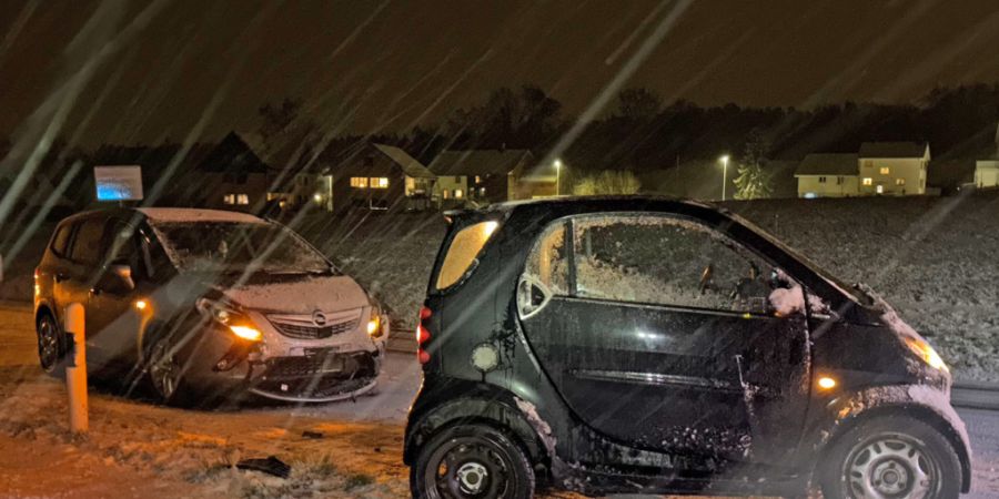 Mehrere Personen wurden am Samstag im Thurgau bei Unfällen verletzt. In Winden kam ein 33-Jähriger mit seinem Auto ins Schleudern und verletzte sich beim Aufprall mittelschwer.