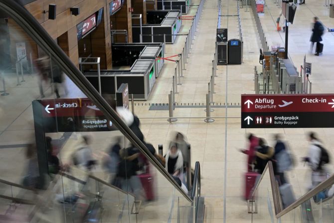flughafen berlin