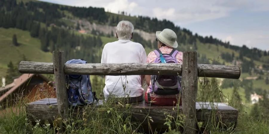 Das Bundesamt für Sozialversicherungen hatte sich bei der Prognose zu den Ausgaben der AHV um vier Milliarden verrechnet.