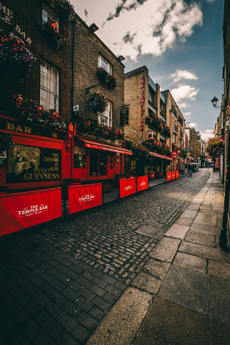 und Irland – hier die Hauptstadt Dublin.