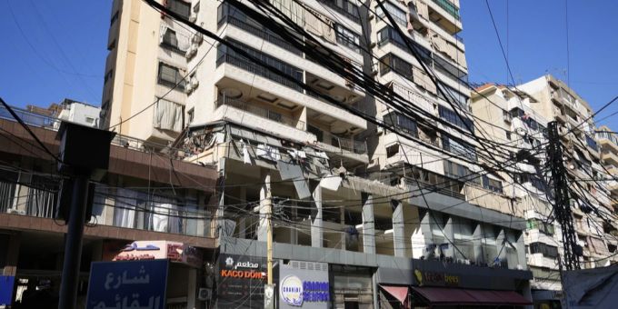 Ein zerstörtes Haus in einem Vorort von Beirut. Lebanon