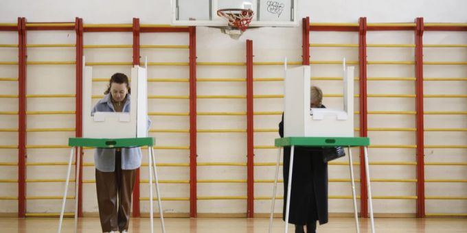 Wahlleitung meldet Manipulationsversuch bei Parlamentswahl in Georgien. Parlamentswahl in Georgien.