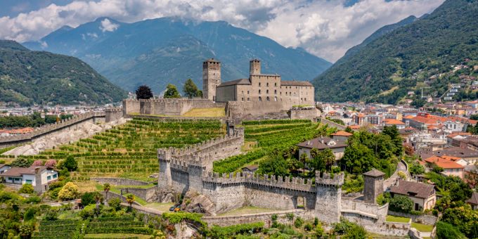 Bellinzona war im 18. Jahrhundert ein Untertanengebiet der Eidgenossen. Im Bild: Bellinzona Castelgrande. Bellinzona Castelgrande