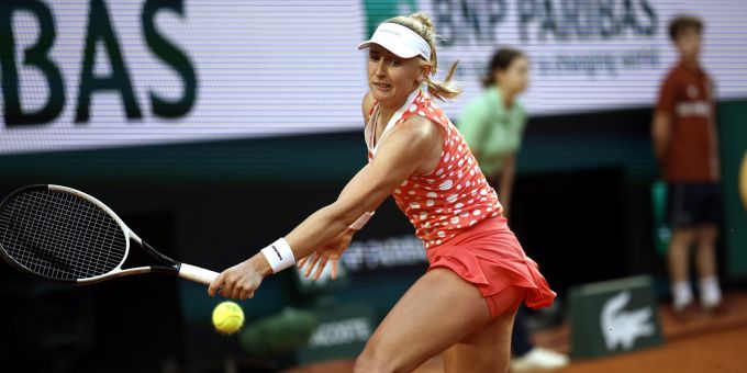 Jil Teichmann im Einsatz bei den French Open 2025. Jil Teichmann French Open