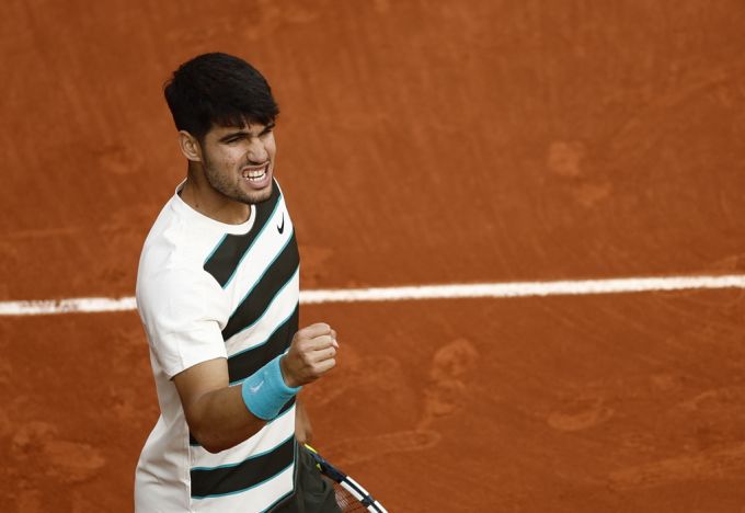 Carlos Alcaraz kommt in einem epischen Final der French Open zurück. French Open Carlos Alcaraz