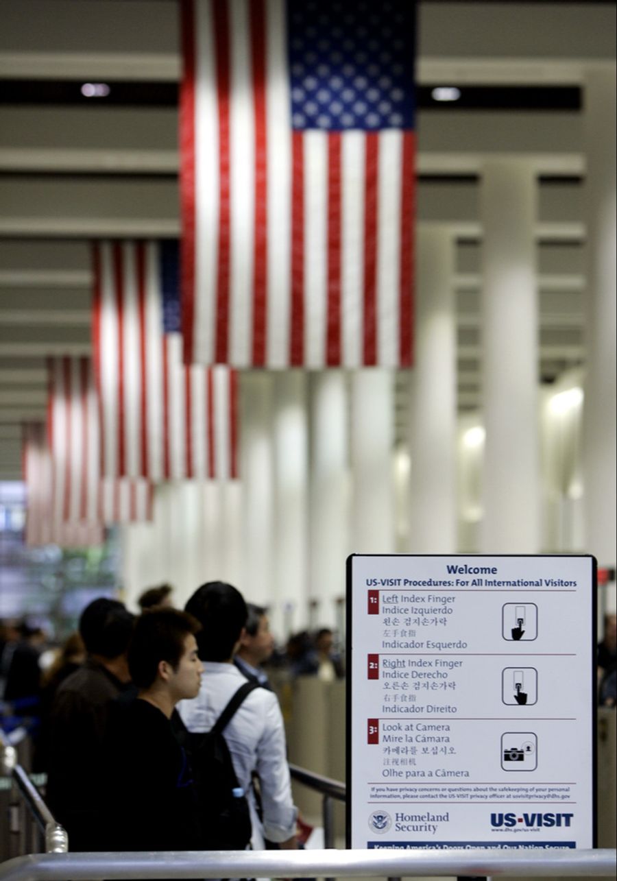 Die Abgang der Fingerabdrücke gehört bei der Einreise in die USA schon länger zum Standartprozedere.
