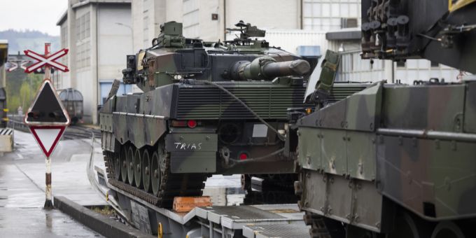 Rekordniveau - Militärausgaben schnellen weltweit in die Höhe