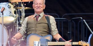 Bei Konzert - Springsteen kritisiert Umgang mit Demonstranten in LA Bei Konzert - Springsteen kritisiert Umgang mit Demonstranten in LA
